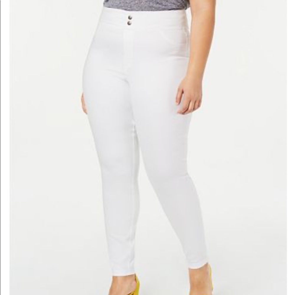 PLUS Women’s Original Smoothing Denim Leggings